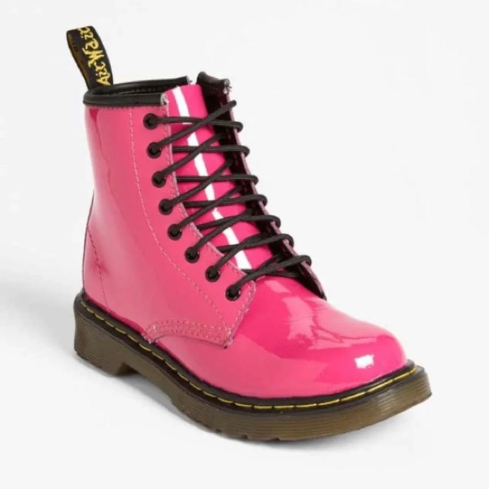 Dr Martens girls pink patent leather Big kid size USED